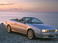 “脱ステーションワゴン”を目指す、ボルボ『C70カブリオレ』がデビュー 画像