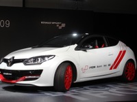 【ルノー メガーヌRS 限定車】ニュル最速の量販FF車ベースに、3台の特別仕様 画像