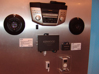 【CES 06】純正オーディオにケンウッドの最新機種が接続できる 画像