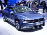 【パリモーターショー14】フォルクスワーゲン パサート 新型、初公開…クラス新基準の8代目 画像