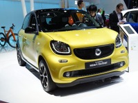 【パリモーターショー14】スマート フォーフォー が復活…ルノー トゥインゴ 新型と車台共用 画像