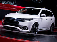 【パリモーターショー14】三菱 アウトランダーPHEV に先進デザインの「コンセプト-S」 画像