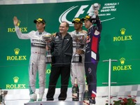 【F1 日本GP】雨で大荒れの決勝、ハミルトンが制し鈴鹿初優勝…可夢偉は19位完走 画像