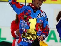 【全日本MX 第8戦】ホンダ、成田亮が3連覇達成 画像