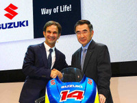 【インターモト14】スズキ、MotoGPチーム監督登場「市販車へのフィードバックも重要」 画像