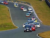 レースで「ばく進イメージ」を。民主党オフィシャルチームがネッツカップ出場 画像