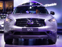 【パリモーターショー14】インフィニティ QX70 Sデザイン…“ダーククローム”がテーマ［詳細画像］ 画像