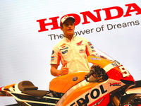 【MotoGP】新規メーカー参入でどうなる2015年…レプソルホンダ、マルケスとペドロサに聞いた 画像