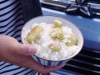 電気自動車で栗ごはんは炊けるのか？　三菱 アウトランダーPHEVで秋の味覚、食べ走り 画像