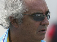 ブリアトーレ「アロンソの決断は危険」 画像