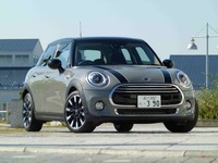 【MINI ハッチバック 5ドア 試乗】ドア＋2枚の価値と実用性の高さ…島崎七生人 画像