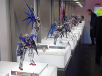 秋葉原でフィギュアの祭典、1万8000人来場見込む　2日まで 画像
