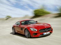 メルセデス-AMG GT、公式写真を大量入手…ライバルはポルシェ 911［写真蔵］ 画像