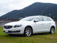 【ボルボ V60 試乗】T5 SE、北欧デザインにうっとりだけどエンジン音が耳につく…岩貞るみこ 画像