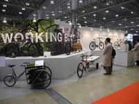 【サイクルモード14】自転車専門学校の学生がユニークな“働く自転車”を製作 画像