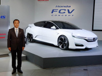ホンダ、新型燃料電池車 FCVコンセプト を世界初公開…燃料電池スタックを小型化 画像