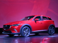 【マツダ CX-3 発表】ワールドプレミア、Bセグクロスオーバーに切り込む世界戦略車 画像