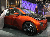 【ロサンゼルスモーターショー14】グリーンカーオブザイヤー、BMW i3 に栄冠…フィット や ゴルフ を抑える 画像