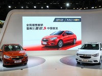 【広州モーターショー14】シボレーの中国最量販車、セイル が新型に…3世代目が登場 画像