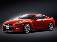 日産 GT-R 2015年モデルを発売…全速度域での静粛性と乗り心地を向上 画像