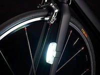 工具不要…ラバーバンドで取付ける面発光のLEDライト 画像
