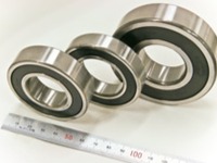 日本精工、EVの航続距離を伸ばす静音・低摩擦玉軸受を開発 画像