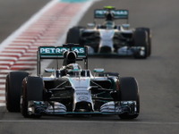 【F1】メルセデスが歴代年間最多勝、1-2フィニッシュ数を更新…マクラーレン・ホンダの成績を上回る 画像