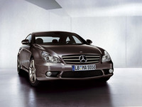 IWC インヂュニア とコラボ、メルセデスベンツ CLS AMG 画像