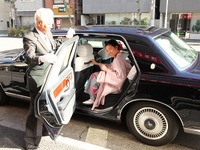 国際自動車、着物×ハイヤーでお正月の東京観光を提案…スカイツリーや六義園など 画像