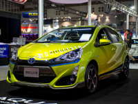 【東京オートサロン15】トヨタ アクア X-URBAN…モデリスタ新商品でカスタマイズ［詳細画像］ 画像