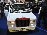 【東京オートサロン15】校長先生の軽自動車をロールスロイスに変身…NATS 画像