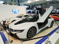 【東京オートサロン15】BMW、新しい世界と変わらない価値をアピール 画像