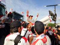 【ダカール15】日野、10リットル未満クラス6連覇をワン・ツーで飾る 画像