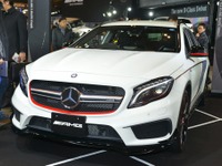【東京オートサロン15】メルセデスベンツ GLA45 AMG…最強のコンパクトSUV［詳細画像］ 画像