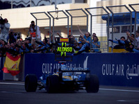 アロンソ、王者の貫禄で開幕戦を制す…バーレーンGP 画像