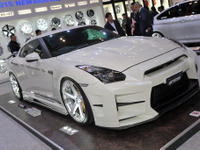 【東京オートサロン15】WORK、ZEAST ST2装着の GT-R を展示［詳細画像］ 画像