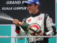 【ホンダF1】バトン、バックマーカーを非難…マレーシアGP 画像