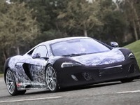 マクラーレン、新モデルを予告… 650S に高性能版か 画像