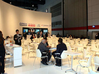 【バンコクモーターショー06】ショーは大商談会 画像