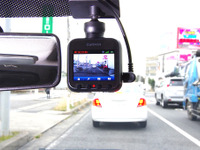 【GARMIN GDR43J インプレ後編】広視野角化&オービスアラートで飛躍的に高められた実用性 画像