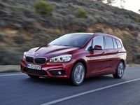 BMW 2シリーズに「グランツアラー」…アクティブツアラー の3列シート版 画像