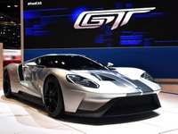 【シカゴモーターショー15】フォード新スーパーカー「GT」に新仕様…レーシング色つよく 画像