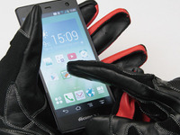 ラフ＆ロードのプロテクショングローブにスマホ対応版 画像