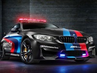 BMW M4 クーペ、Moto GP のセーフティカーが進化 画像