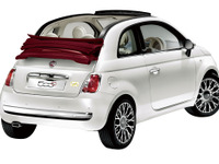 フィアット 500C に花をイメージした限定車…ベースモデルより25万円安 画像
