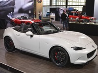 【シカゴモーターショー15】マツダ ロードスター 新型をスポーティにカスタマイズ…アクセサリー・デザイン 画像