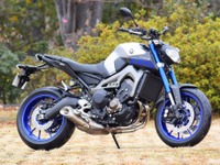 ヤマハ、MT-09 ABS と MT-07 ABS に新色マットシルバーを追加 画像