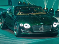 【ジュネーブモーターショー15】ベントレー、EXP10 スピード6 初公開…新デザインの2シータークーペ 画像