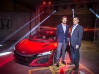 【ジュネーブモーターショー15】NSX 新型、「H」エンブレムのホンダ版を初公開 画像