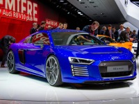 【ジュネーブモーターショー15】アウディ R8 新型にEVスポーツ…最高速は250km/h 画像